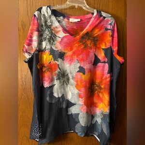 Unique Floral Short Sleeve Top Lightweight Time ad TRU 1X